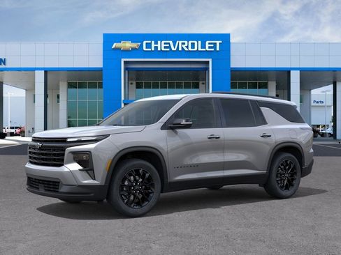 New 2026 Chevrolet Traverse LT w/ Midnight/Sport Edition FWD image 2