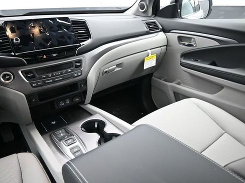 New 2026 Honda Ridgeline RTL image 11