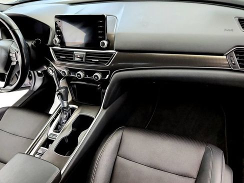 Used 2019 Honda Accord Sport image 16