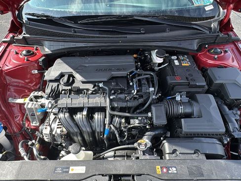 New 2026 Hyundai Elantra SE image 12