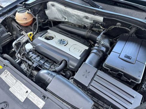 Used 2015 Volkswagen Tiguan S FWD image 37
