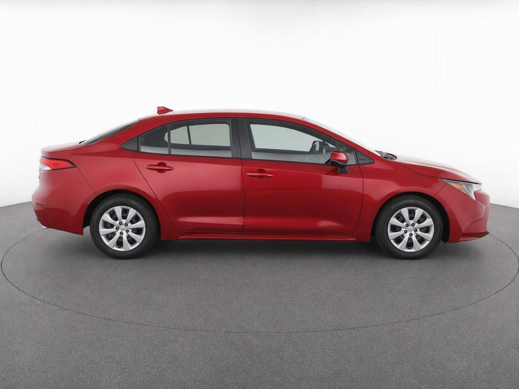 Used 2024 Toyota Corolla LE FWD image 11