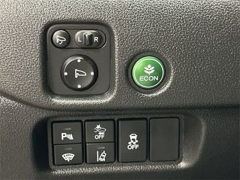 Certified 2025 Honda Passport TrailSport image 19