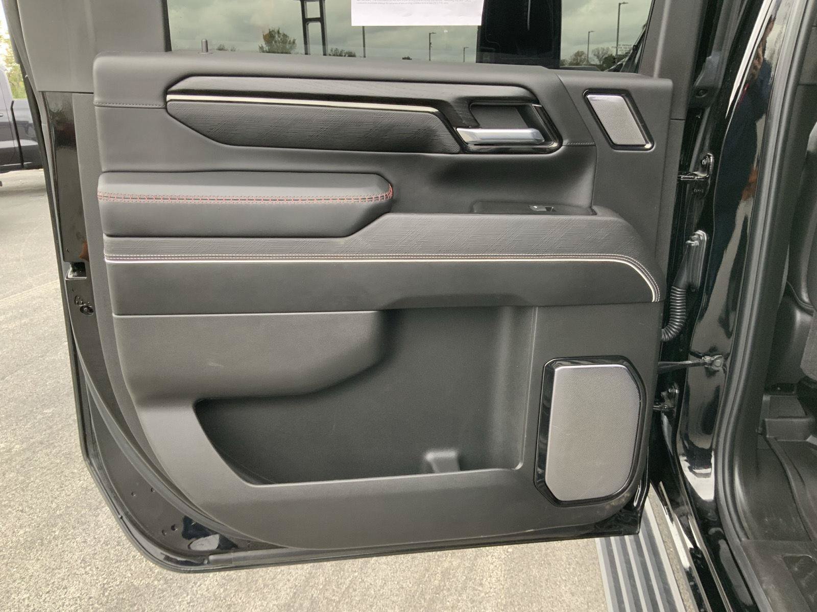 Used 2026 GMC Sierra 2500 AT4X AWD/4WD image 52