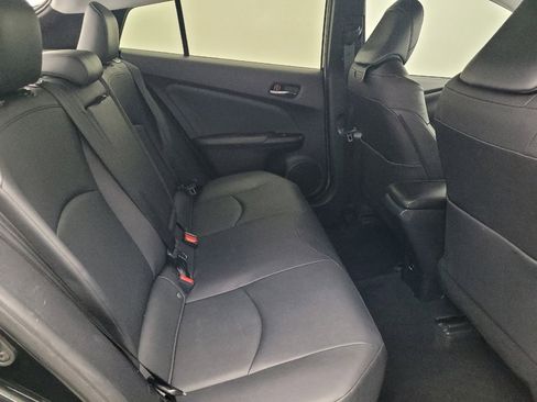 Used 2017 Toyota Prius Four w/ Advanced Technology Package image 19