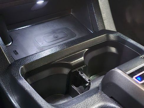 Used 2019 Toyota Tacoma TRD Off-Road w/ Technology Package image 33