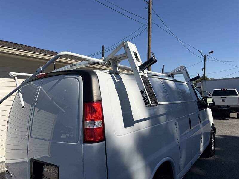 Used 2023 GMC Savana 2500 w/ Driver Convenience Package RWD image 22