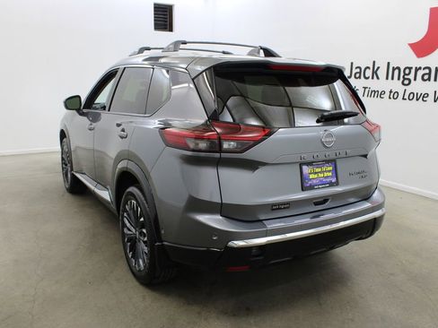 New 2026 Nissan Rogue Platinum w/ Platinum Premium Package image 3