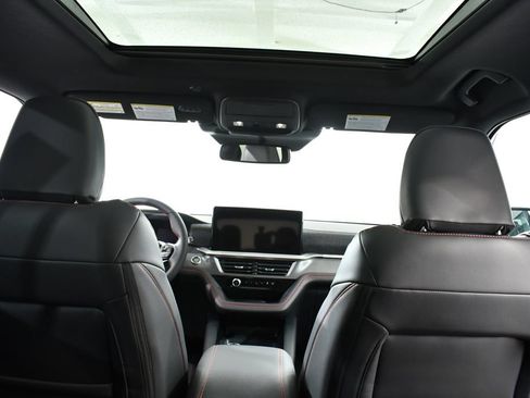 New 2026 Ford Explorer ST AWD/4WD image 17
