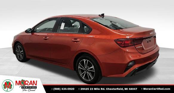 Used 2023 Kia Forte LXS FWD image 3