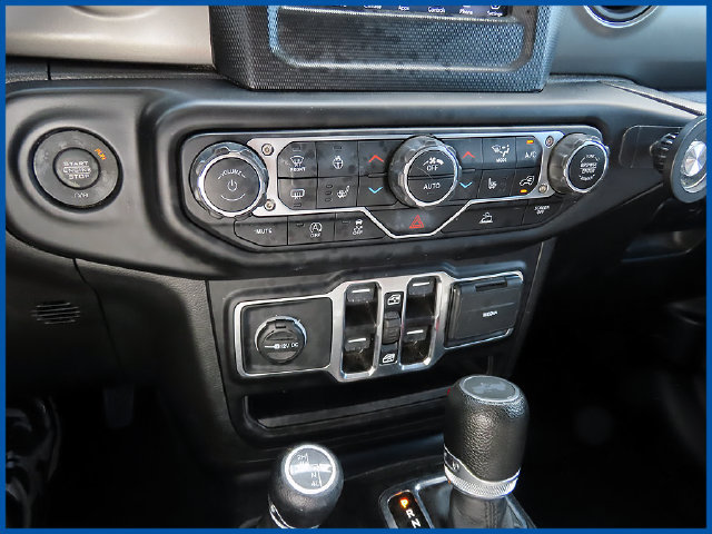 Used 2023 Jeep Wrangler Unlimited Sport AWD/4WD image 19