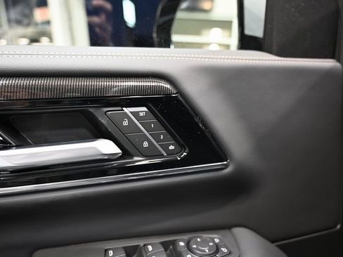 New 2026 GMC Yukon XL Elevation w/ Elevation Premium Package image 29