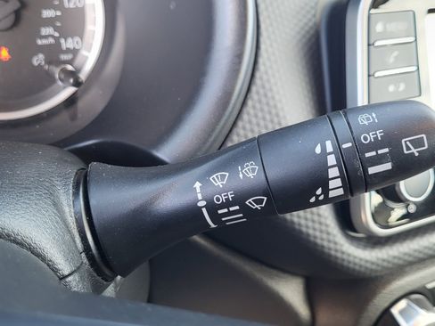 Used 2023 Nissan Kicks S image 33