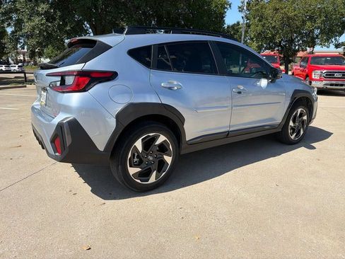 Used 2024 Subaru Crosstrek 2.5i Limited AWD/4WD image 4