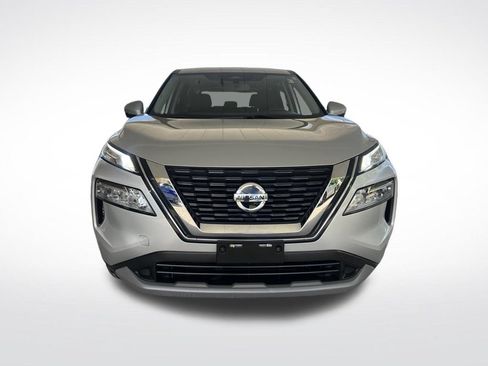 Used 2021 Nissan Rogue SV AWD/4WD image 2