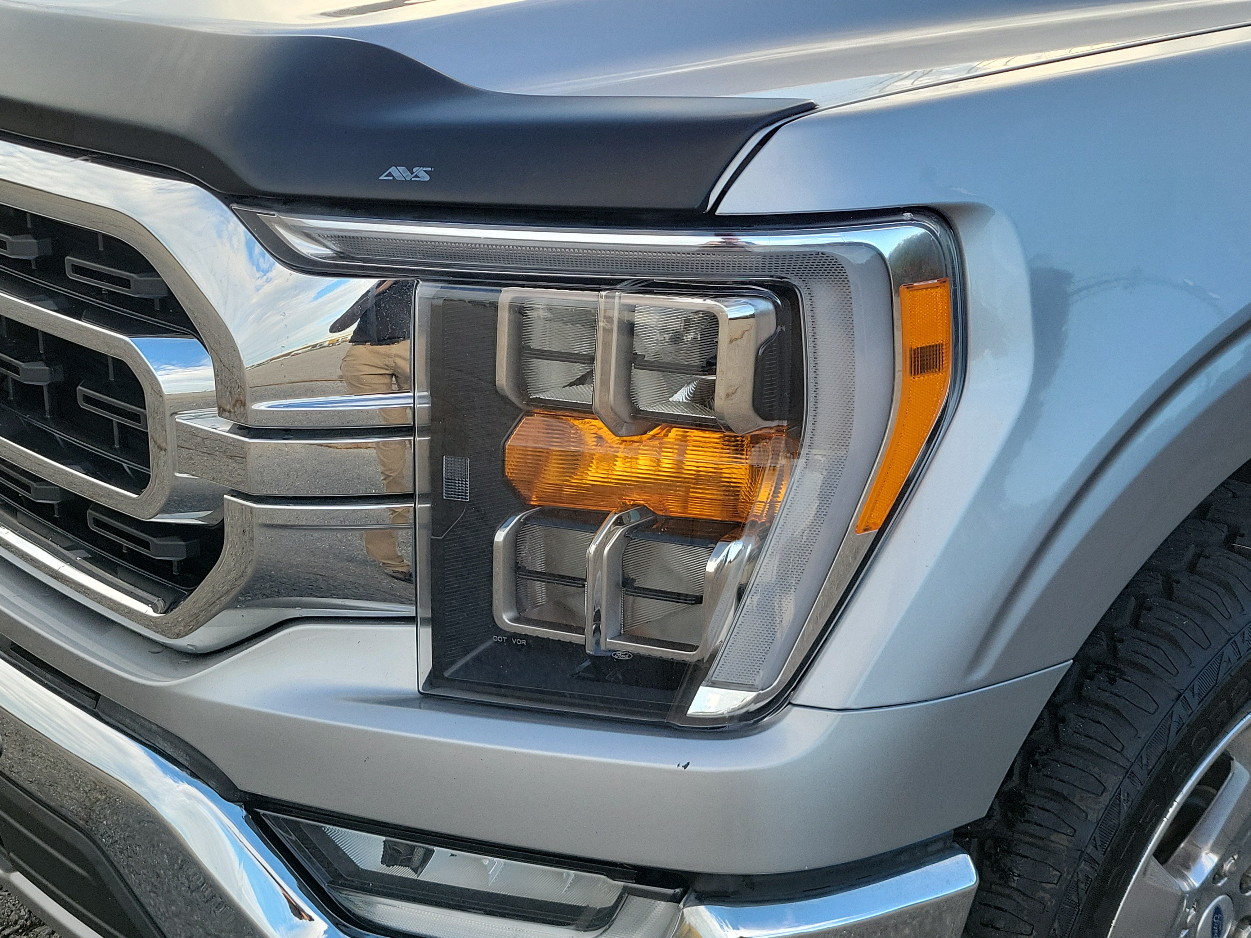 Used 2021 Ford F150 XLT w/ Equipment Group 302A High AWD/4WD image 9