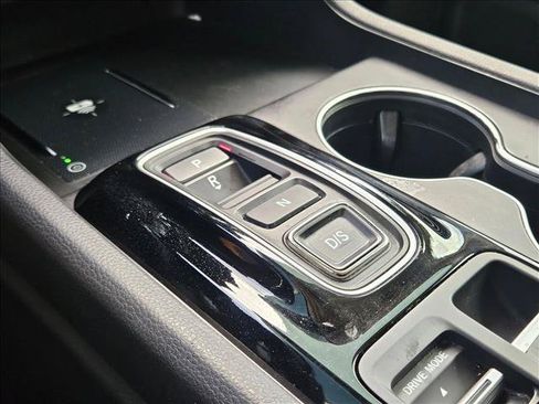 Used 2023 Honda Pilot Elite image 13