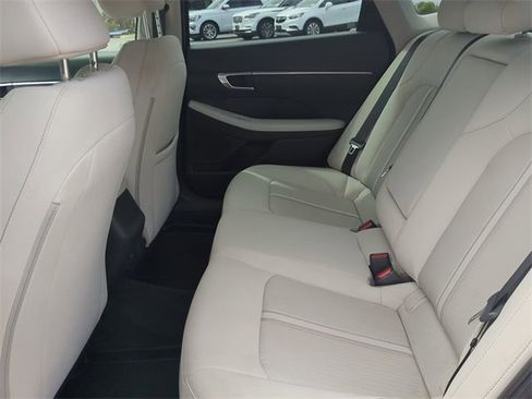 Used 2023 Hyundai Sonata SEL image 4