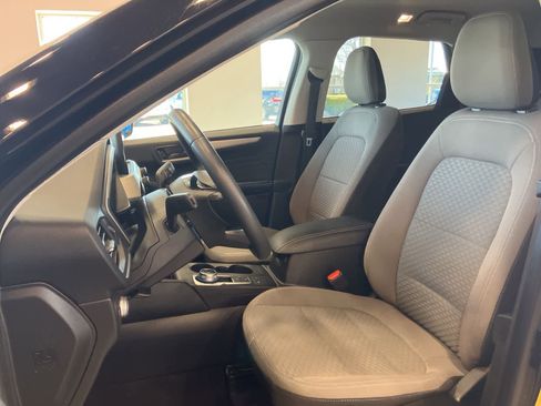 Used 2022 Ford Escape SE w/ Convenience Package image 10