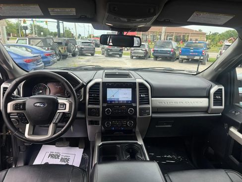 Used 2020 Ford F250 Lariat w/ Lariat Value Package AWD/4WD image 18
