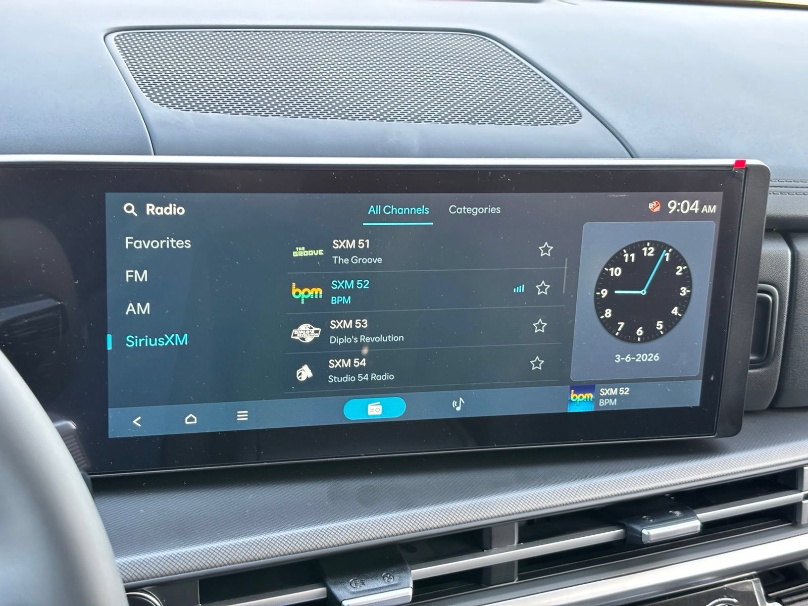New 2027 Hyundai Santa Fe SE FWD image 24