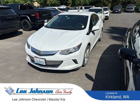Used 2018 Chevrolet Volt LT FWD image 1