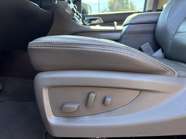 Used 2018 GMC Yukon Denali w/ Denali Ultimate Package AWD/4WD image 34