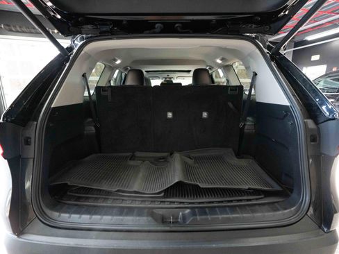 Used 2024 Toyota Grand Highlander XLE image 28