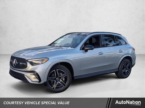 Used 2026 Mercedes-Benz GLC 300 4MATIC image 1