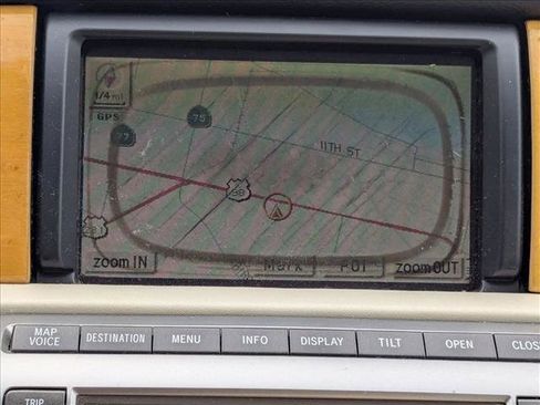 Used 2002 Lexus SC 430 Convertible image 17