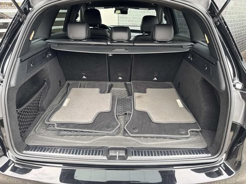 Used 2022 Mercedes-Benz GLC 300 4MATIC image 6