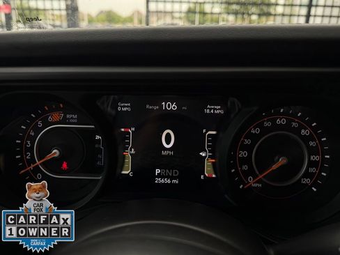 Used 2025 Jeep Wrangler Unlimited Rubicon w/ Convenience Group image 14