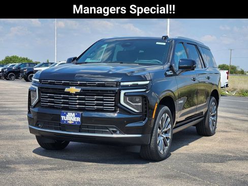 New 2026 Chevrolet Tahoe High Country RWD image 2