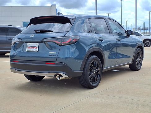 Used 2026 Honda HR-V Sport image 7