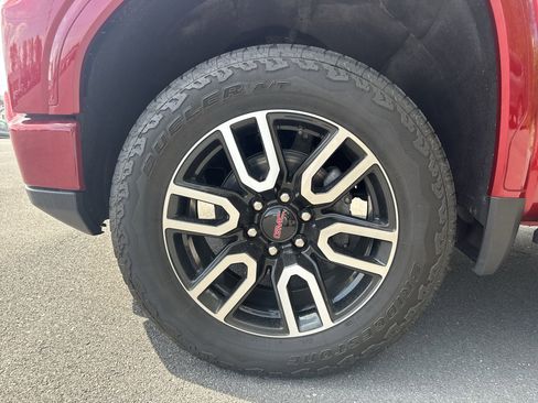 Certified 2024 GMC Sierra 1500 AT4 w/ AT4 Premium Package image 18