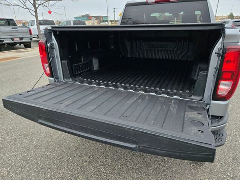 New 2026 GMC Sierra 1500 Elevation image 9