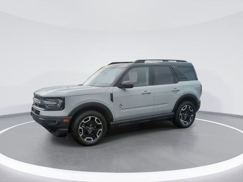 Used 2021 Ford Bronco Sport Outer Banks AWD/4WD image 4