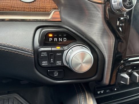 Used 2019 RAM 1500 Limited image 15
