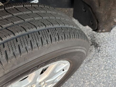 Certified 2024 Toyota Tacoma SR5 image 33