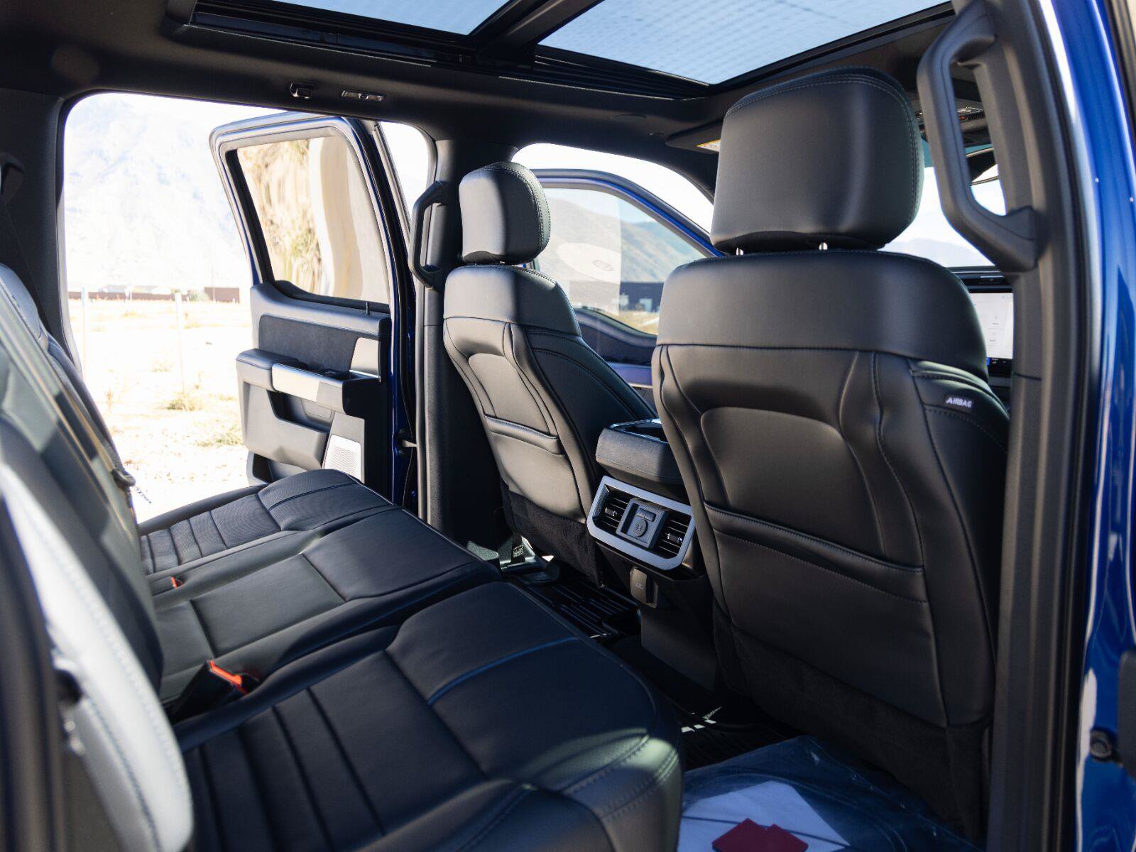 Used 2026 Ford F450 Platinum AWD/4WD image 27