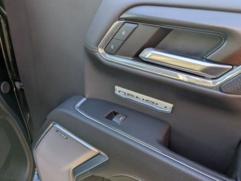 Used 2024 GMC Sierra 1500 Denali image 27