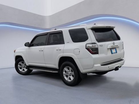 Used 2015 Toyota 4Runner SR5 RWD image 9