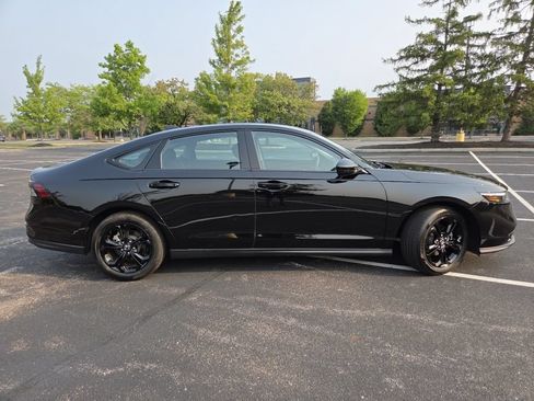 Certified 2025 Honda Accord SE image 22
