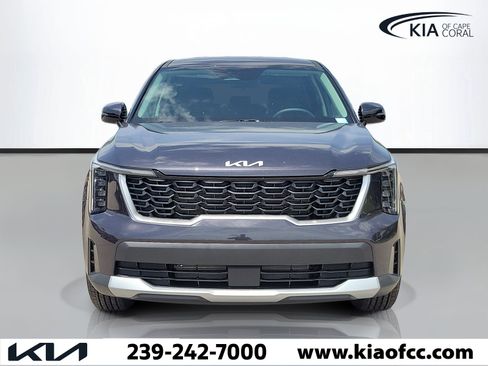 New 2026 Kia Sorento LX FWD image 2