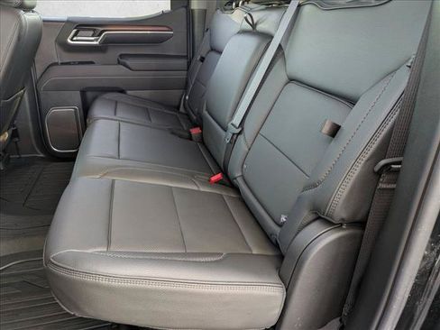 Used 2026 GMC Sierra 1500 Denali AWD/4WD image 18