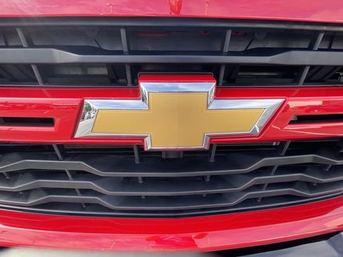 Certified 2024 Chevrolet Silverado 2500 Custom w/ Custom Convenience Package AWD/4WD image 24