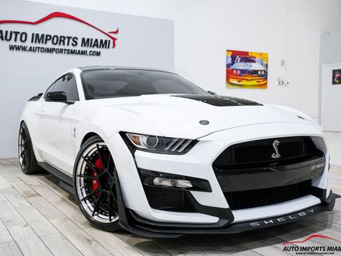 Used 2020 Ford Mustang Shelby GT500 w/ Technology Package image 27