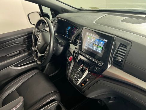 Used 2024 Honda Odyssey Sport image 31