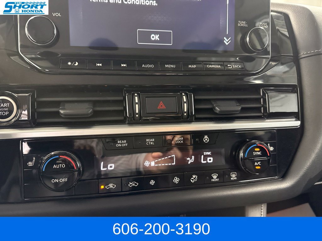 Used 2024 Nissan Pathfinder SL AWD/4WD image 20