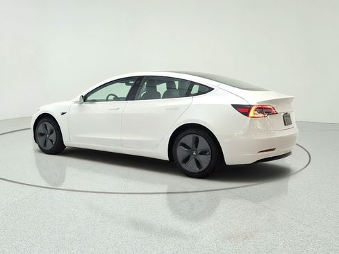 Used 2020 Tesla Model 3 Standard Range Plus RWD image 7
